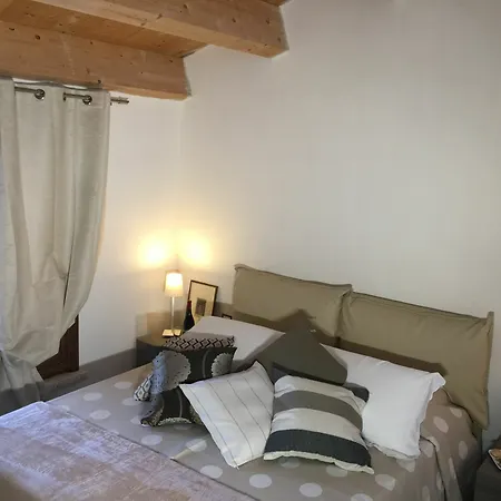 Casale Dei Poeti