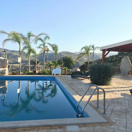 Casale Dei Poeti Country house *